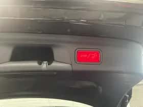 Mercedes-Benz GLE (2021) thumbnail 37