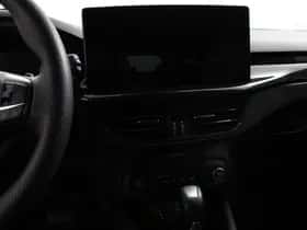 Ford Focus (2023) thumbnail 18