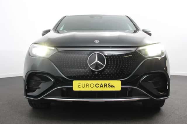 Mercedes-Benz EQE (2024) thumbnail 4