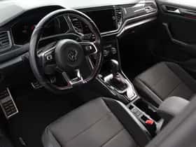 Volkswagen T-Roc (2020) thumbnail 2