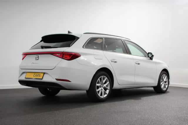 SEAT Leon (2021) thumbnail 6