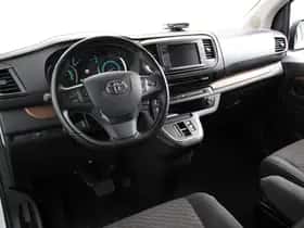 Toyota Proace (2022) thumbnail 9