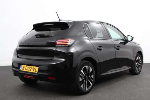 Peugeot e-208 (2024) thumbnail 6