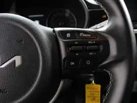 Kia Picanto (2023) thumbnail 16