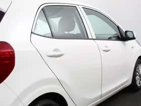 Kia Picanto (2023) thumbnail 21