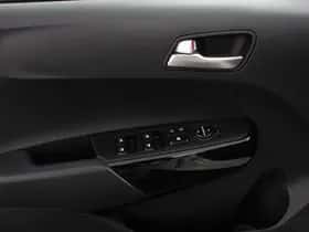 Kia Picanto (2023) thumbnail 10