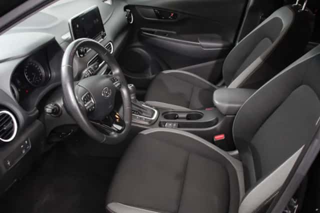 Hyundai Kona (2020) thumbnail 2