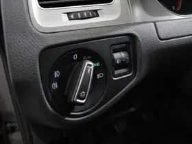 Volkswagen Golf (2015) thumbnail 17
