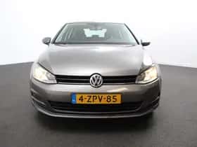 Volkswagen Golf (2015) thumbnail 5