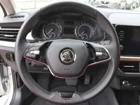Škoda Kamiq (2021) thumbnail 16