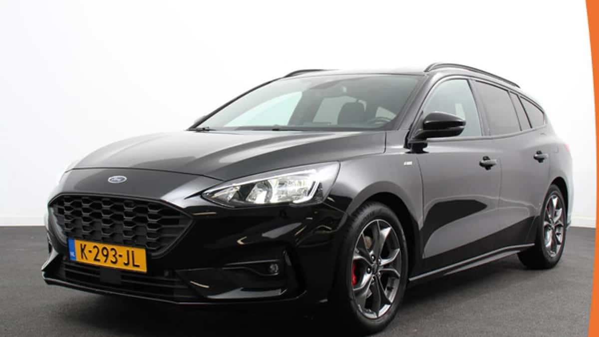 Ford Focus (2020) — foto 1