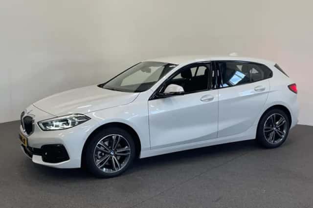 BMW 1-Serie (2023) thumbnail 3