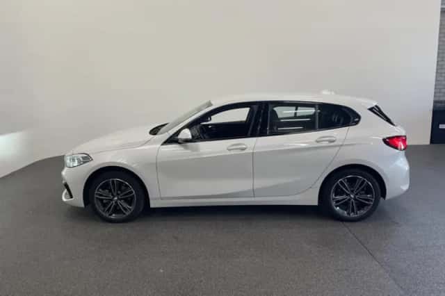 BMW 1-Serie (2023) thumbnail 5