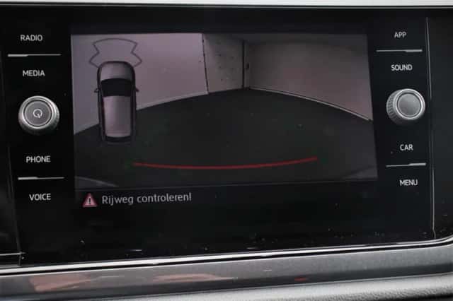 Volkswagen Polo (2020) thumbnail 3