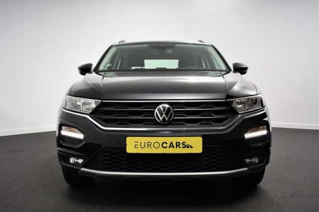 Volkswagen T-Roc (2021) thumbnail 4