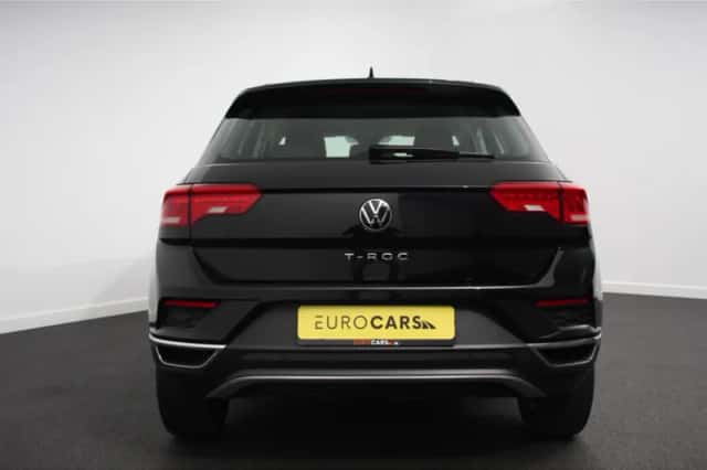 Volkswagen T-Roc (2021) thumbnail 5