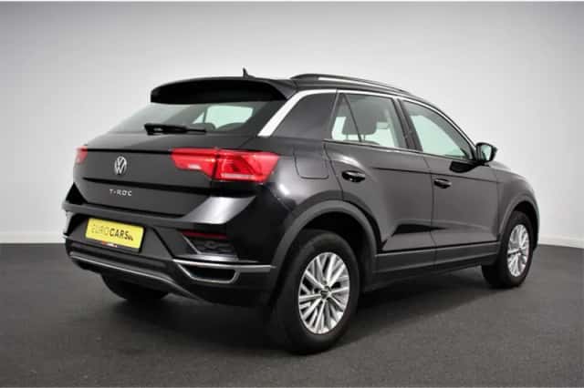 Volkswagen T-Roc (2021) thumbnail 6