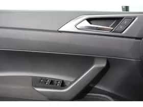Volkswagen Polo (2023) thumbnail 12