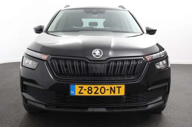 Škoda Kamiq (2023) thumbnail 5