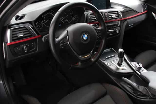 BMW 3-Serie (2018) thumbnail 2
