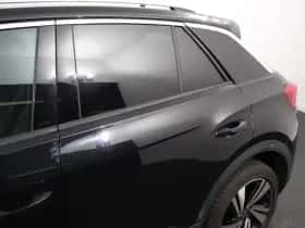 Volkswagen T-Roc (2023) thumbnail 25