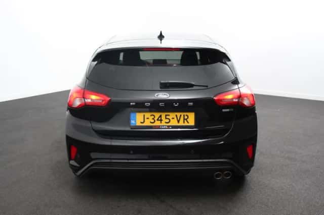 Ford Focus (2020) thumbnail 5