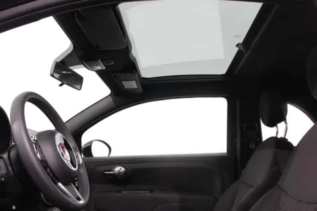 Fiat 500 (2024) thumbnail 3