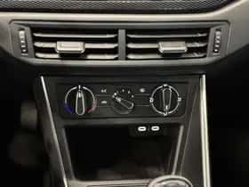 Volkswagen Polo (2023) thumbnail 22