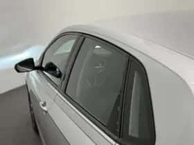 Volkswagen Polo (2023) thumbnail 30