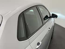 Volkswagen Polo (2023) thumbnail 31