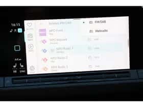 Volkswagen Golf (2021) thumbnail 23