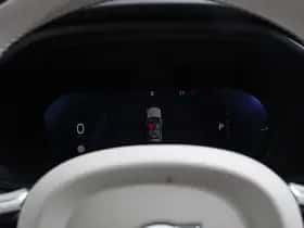 Volvo XC60 (2025) thumbnail 12