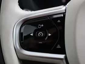 Volvo XC60 (2025) thumbnail 13