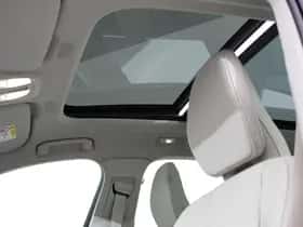 Volvo XC60 (2025) thumbnail 3