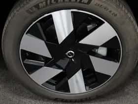 Volvo XC60 (2025) thumbnail 25