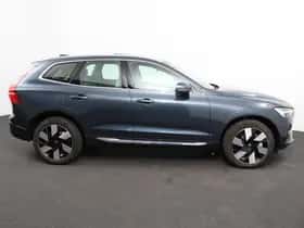 Volvo XC60 (2025) thumbnail 32