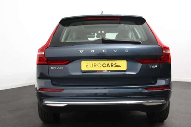 Volvo XC60 (2025) thumbnail 5