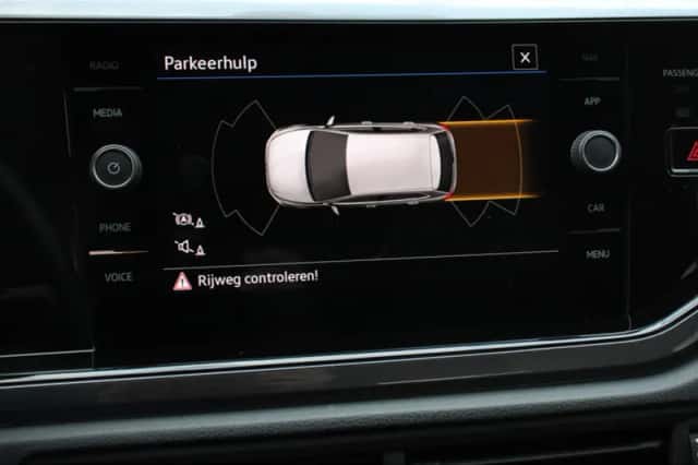 Volkswagen Polo (2021) thumbnail 2