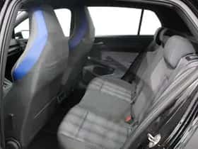 Volkswagen Golf (2021) thumbnail 11