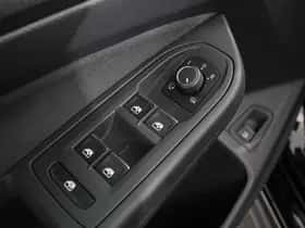 Volkswagen Golf (2021) thumbnail 13