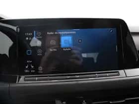 Volkswagen Golf (2021) thumbnail 24