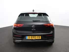 Volkswagen Golf (2021) thumbnail 6