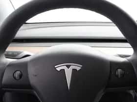 Tesla Model Y (2023) thumbnail 20
