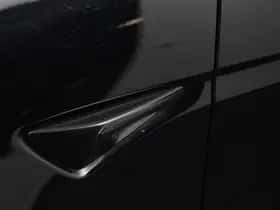 Tesla Model Y (2023) thumbnail 28