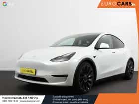 Tesla Model Y (2023)