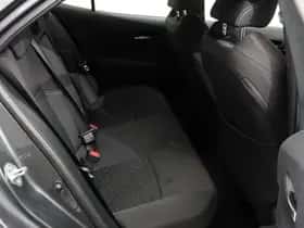 Toyota Corolla (2024) thumbnail 32