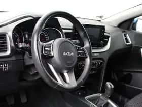 Kia Ceed Sportswagon (2023) thumbnail 10