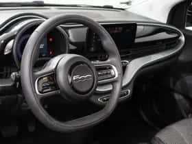 Fiat 500e (2023) thumbnail 11