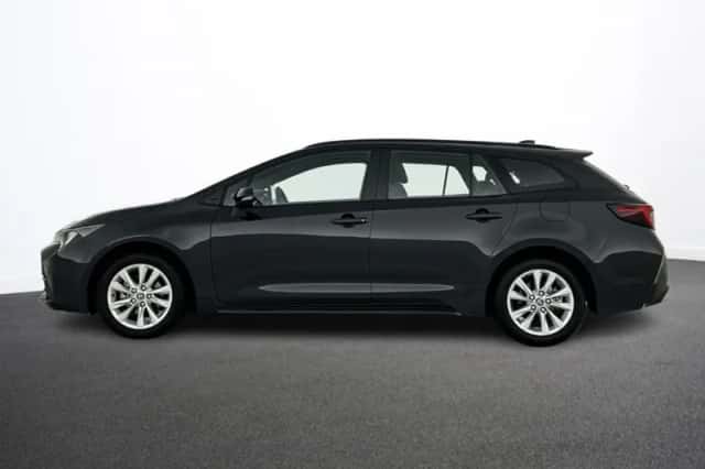 Toyota Corolla (2023) thumbnail 4