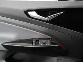 Volkswagen ID.5 (2023) thumbnail 10
